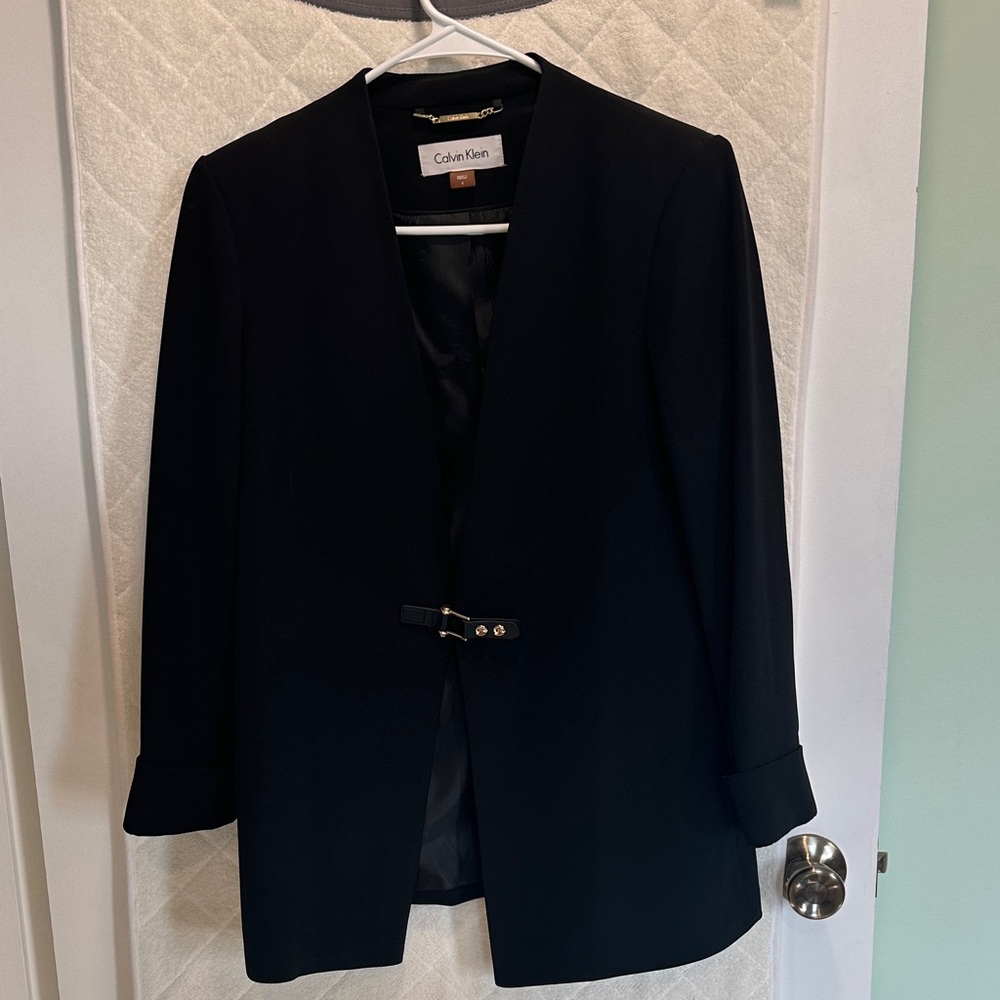 Chic womens blazer